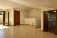 Vendita piacevole casa a schiera con scoperto e garage Pesaro - Zona Celletta (SC992)
