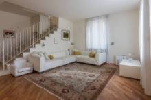 AFFITTO USO FORESTERIA VILLINO A SCHIERA PESARO - ZONA MARE (F4-51)