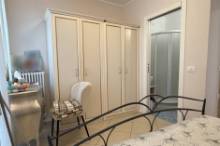 Vendita raffinato appartamento con scoperto Pesaro - Zona mare (AP912)