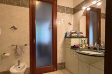 Vendita villetta con giadino Pesaro - Trebbiantico (IN190)