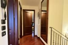 Vendita villetta con giadino Pesaro - Trebbiantico (IN190)