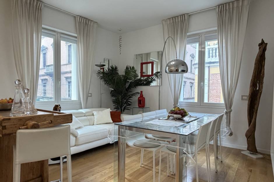  Vendita raffinato appartamento Pesaro - zona centro storico (AP920)