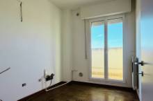 Vendita luminoso attico Pesaro - Zona centro storico (AP922)