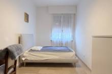 Vendesi luminoso appartamento Pesaro - Zona centro-mare (AP931)