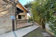 Vendita pregevole villa con giardino Pesaro - Zona centro-mare (VI020)