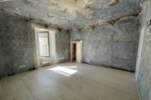 Vendita appartamento affrescato Pesaro - zona centro storico (AP933)