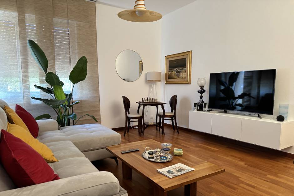  Vendita villa con giardino esclusivo Pesaro - Zona Montegranaro (VI990)