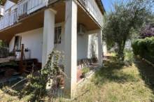 Vendita villa con giardino esclusivo Pesaro - Zona Montegranaro (VI990)
