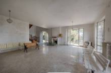 Vendita villa con parco vista mare Pesaro - Zona San Bartolo (VI942)