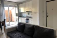 AFFITTO TRANSITORIO APPARTAMENTO PESARO - ZONA MARE (AB-43)