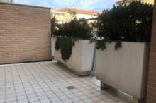 AFFITTO TRANSITORIO APPARTAMENTO PESARO - ZONA MARE (AB-43)