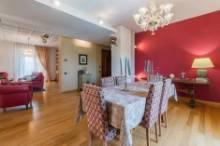 Vendita appartamento con giardino e garage Pesaro Zona Pantano (AP952)