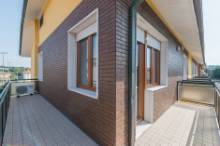 Vendita appartamento con giardino e garage Pesaro Zona Pantano (AP952)