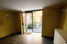 Affitto negozio su Via Barignani Pesaro - Zona centro storico (NE50)