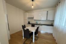 Vendita esclusivo appartamento con giardino e box auto Pesaro - Zona mare (AP969)
