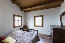 Affitto villa con ampio giardino Pesaro - Zona San Bartolo (V7/5)