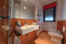 Vendita porzione di schiera Pesaro con garage - Zona Celletta (AP979)